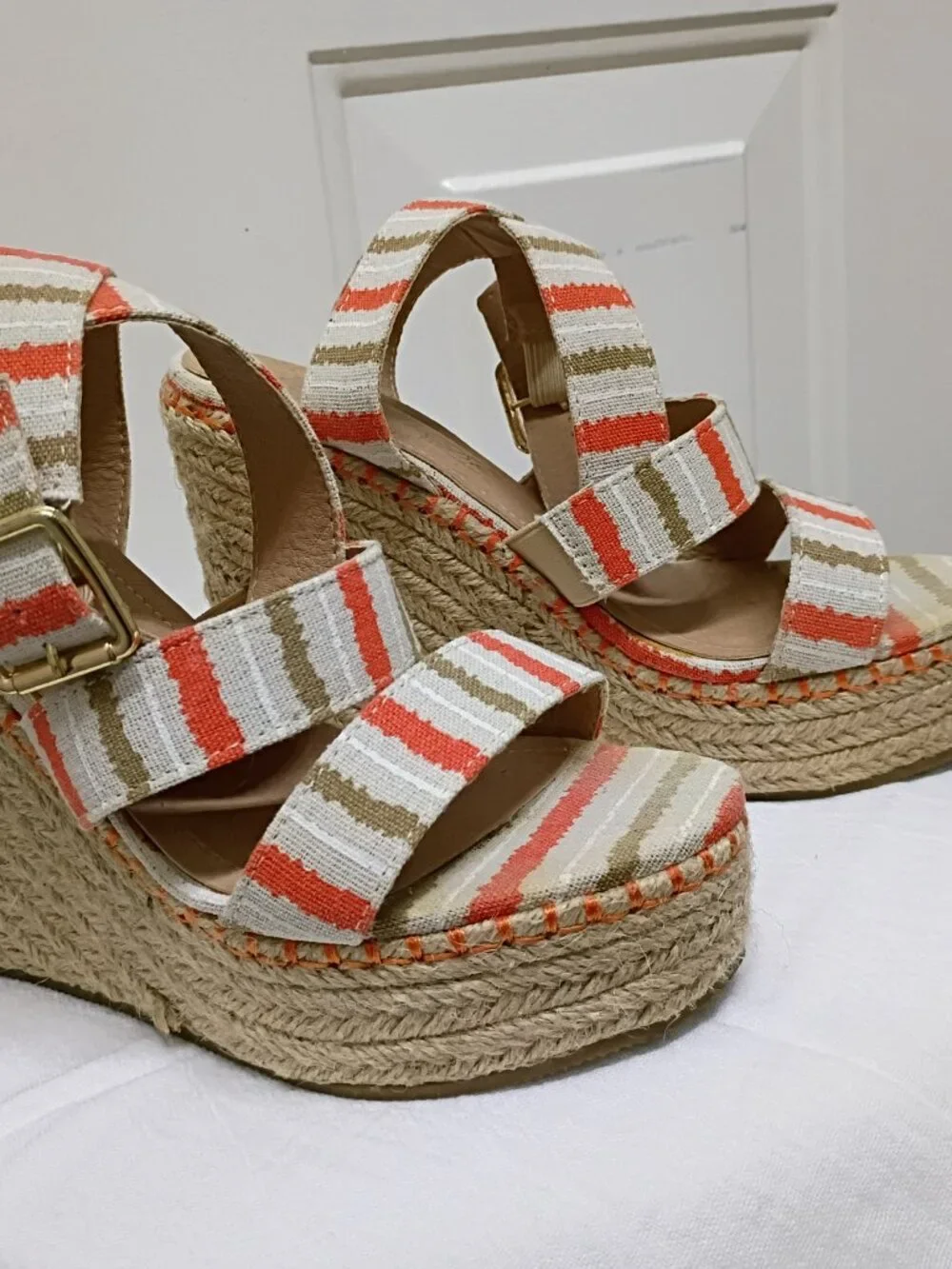 DbDk Fashion Women's size 5 1/2 Shoes